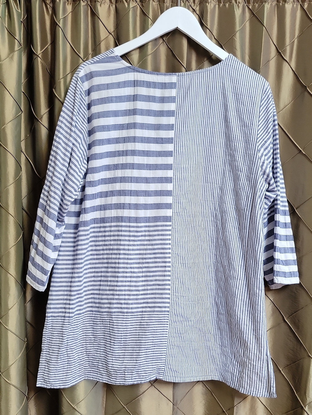 EUC- Habitat Striped 3/4 Sleeve Stretch Cotton Popover Top - Picture 5 of 7
